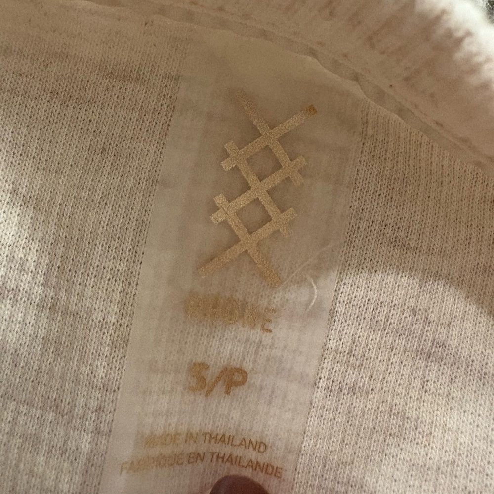 Rhone Signature Rib Crew Neck - Picture 4 of 4